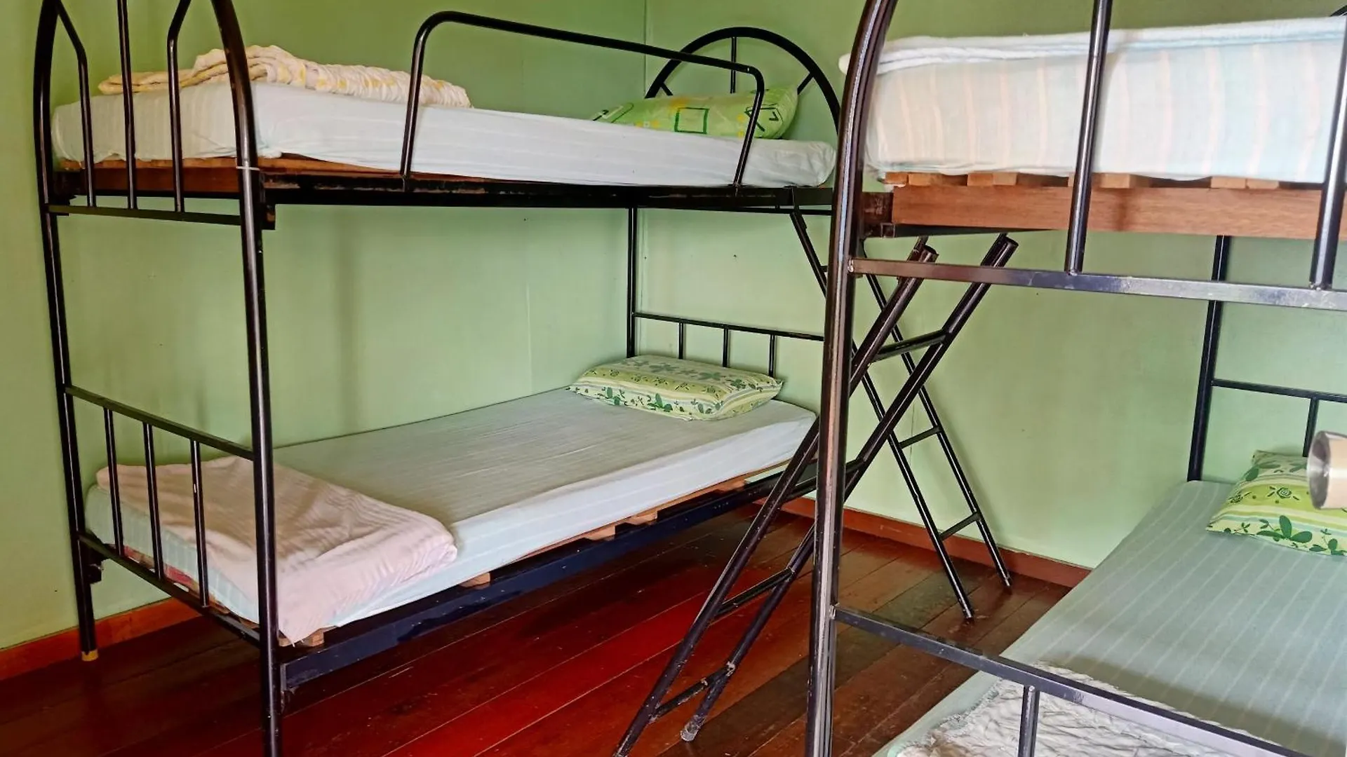 Oyo Home 90430 Mountain Resthouse Ranau 0*,  Malaysia