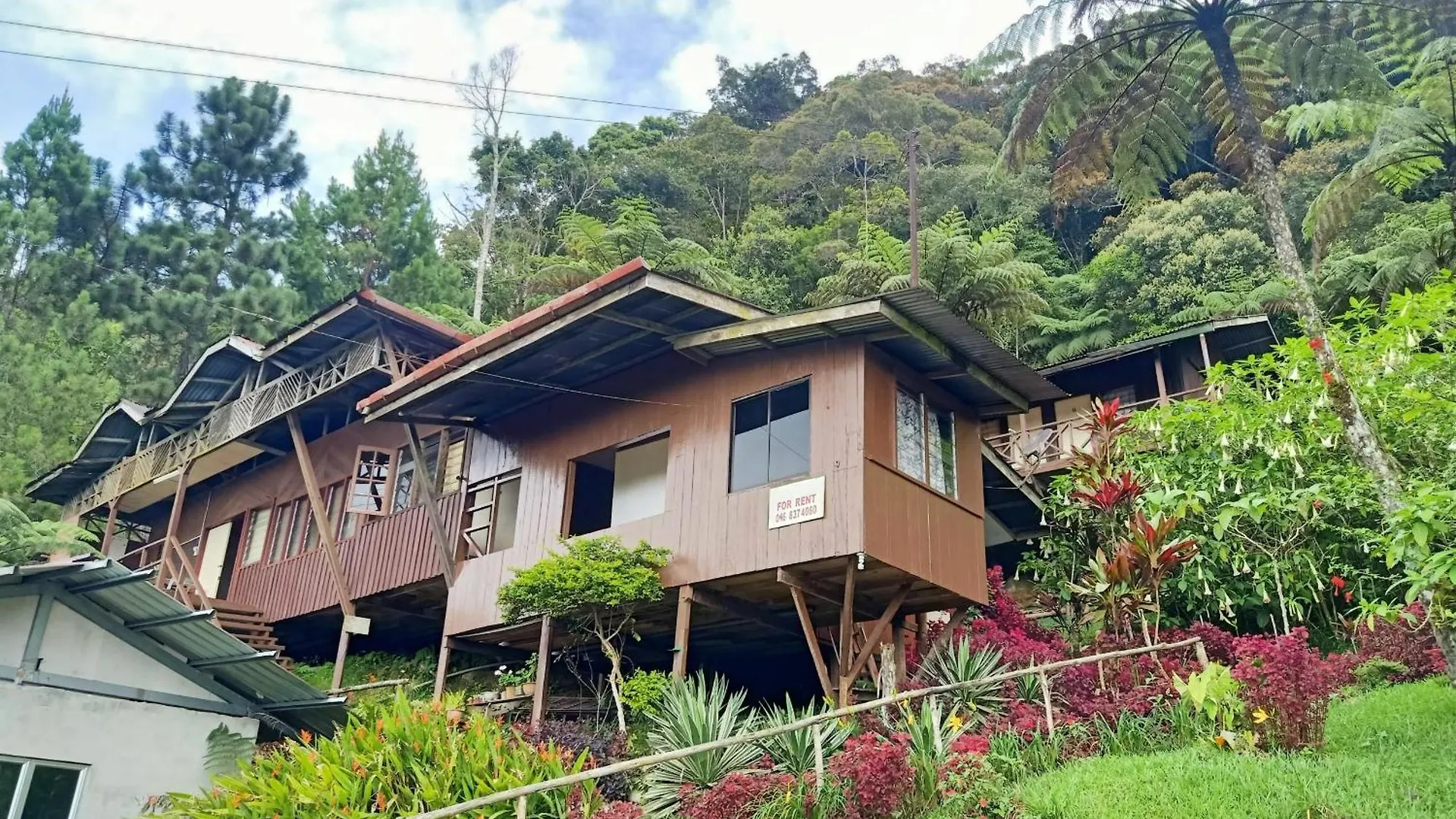 Oyo Home 90430 Mountain Resthouse Ranau